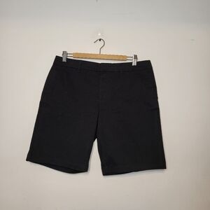 Tommy Hilfiger Black Khaki Short Size 12